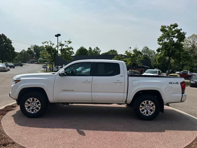Used 2019 Toyota Tacoma SR5 image 2