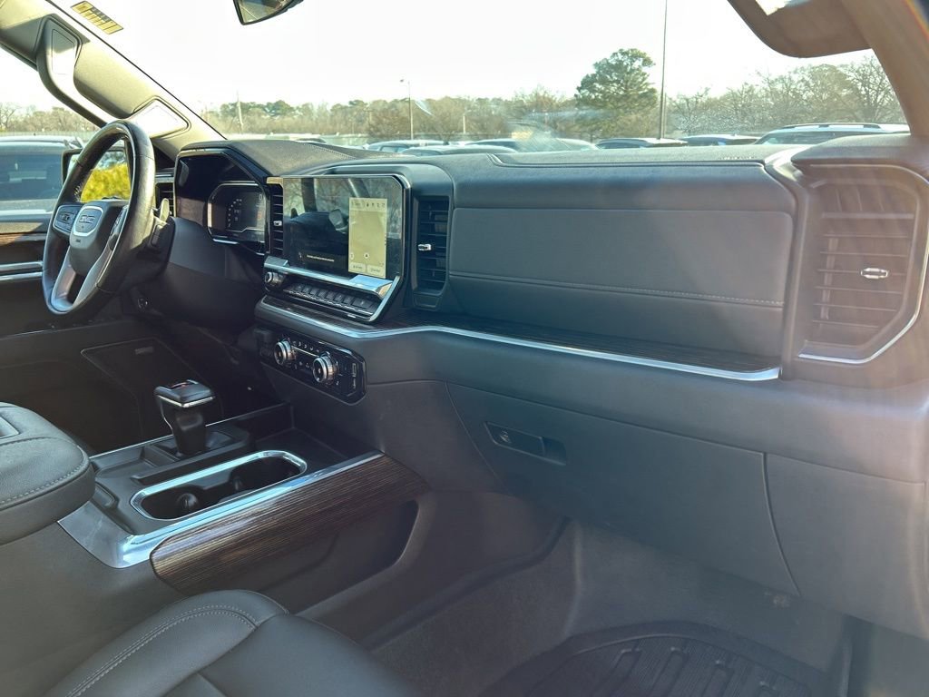 Used 2022 GMC Sierra 1500 Elevation w/ Elevation Premium Package image 28