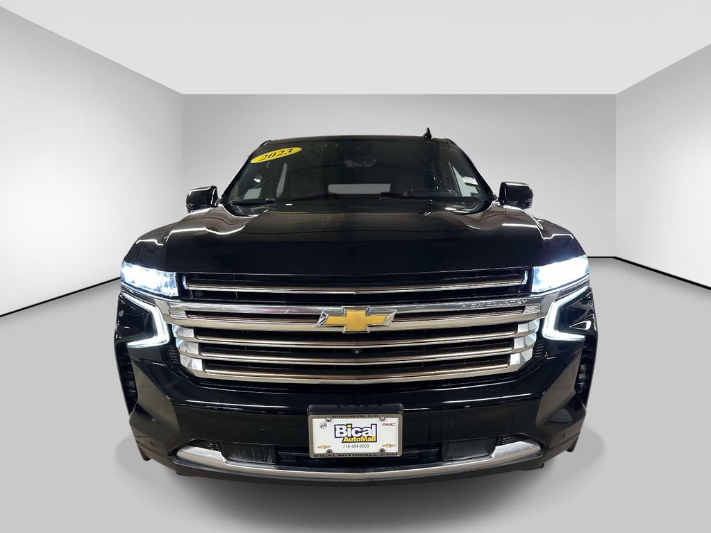 Used 2023 Chevrolet Suburban High Country AWD/4WD image 8