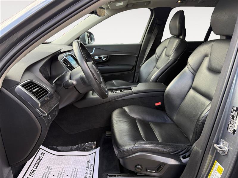 Used 2020 Volvo XC90 T6 Momentum w/ Protection Package image 10