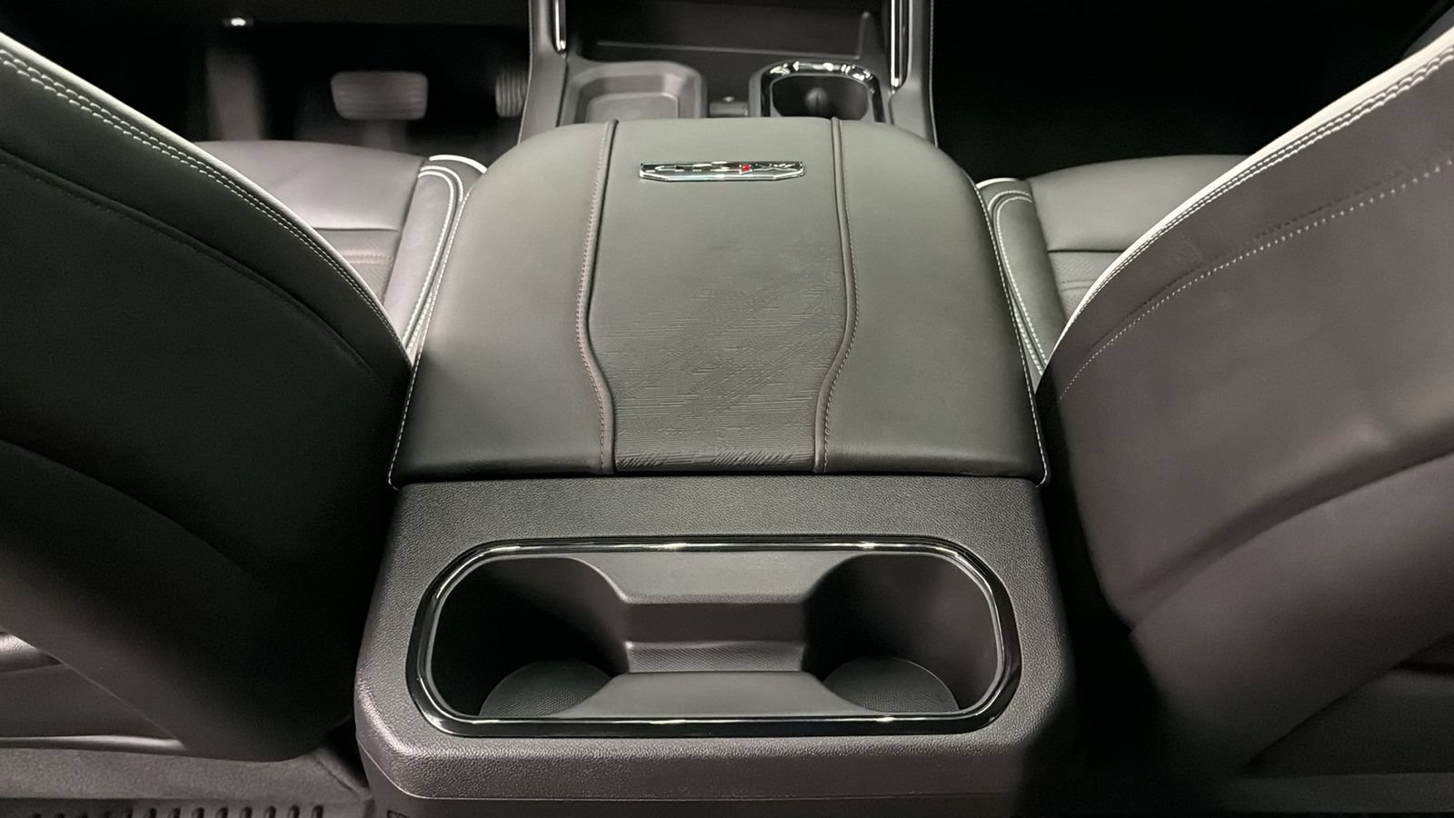 Used 2025 GMC Sierra 2500 AT4X AWD/4WD image 38