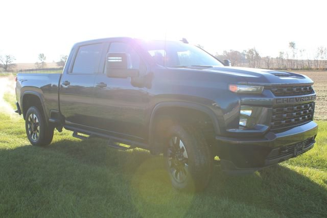 Used 2020 Chevrolet Silverado 2500 Custom w/ Custom Value Package image 10