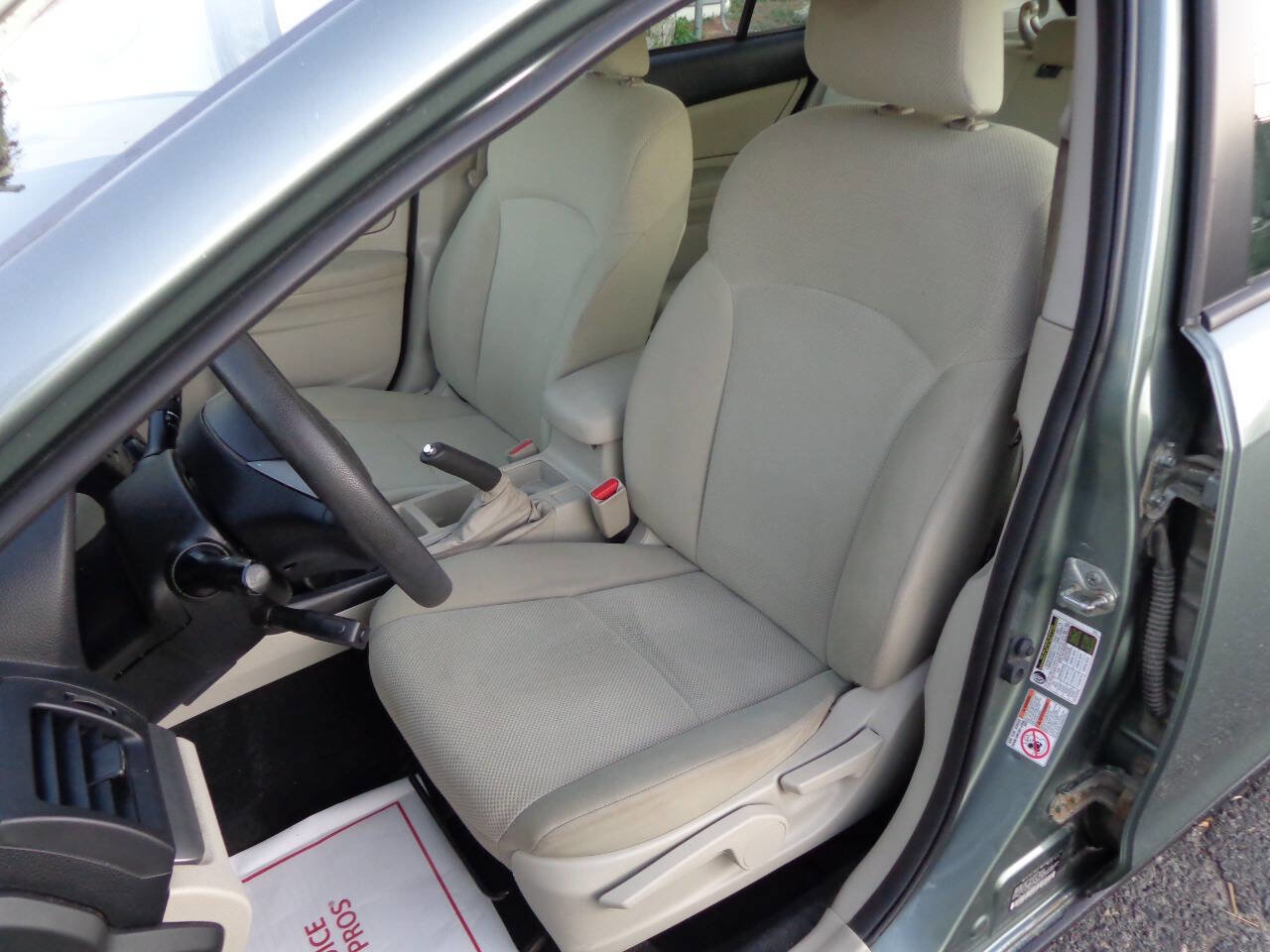 Used 2014 Subaru Impreza 2.0i image 8