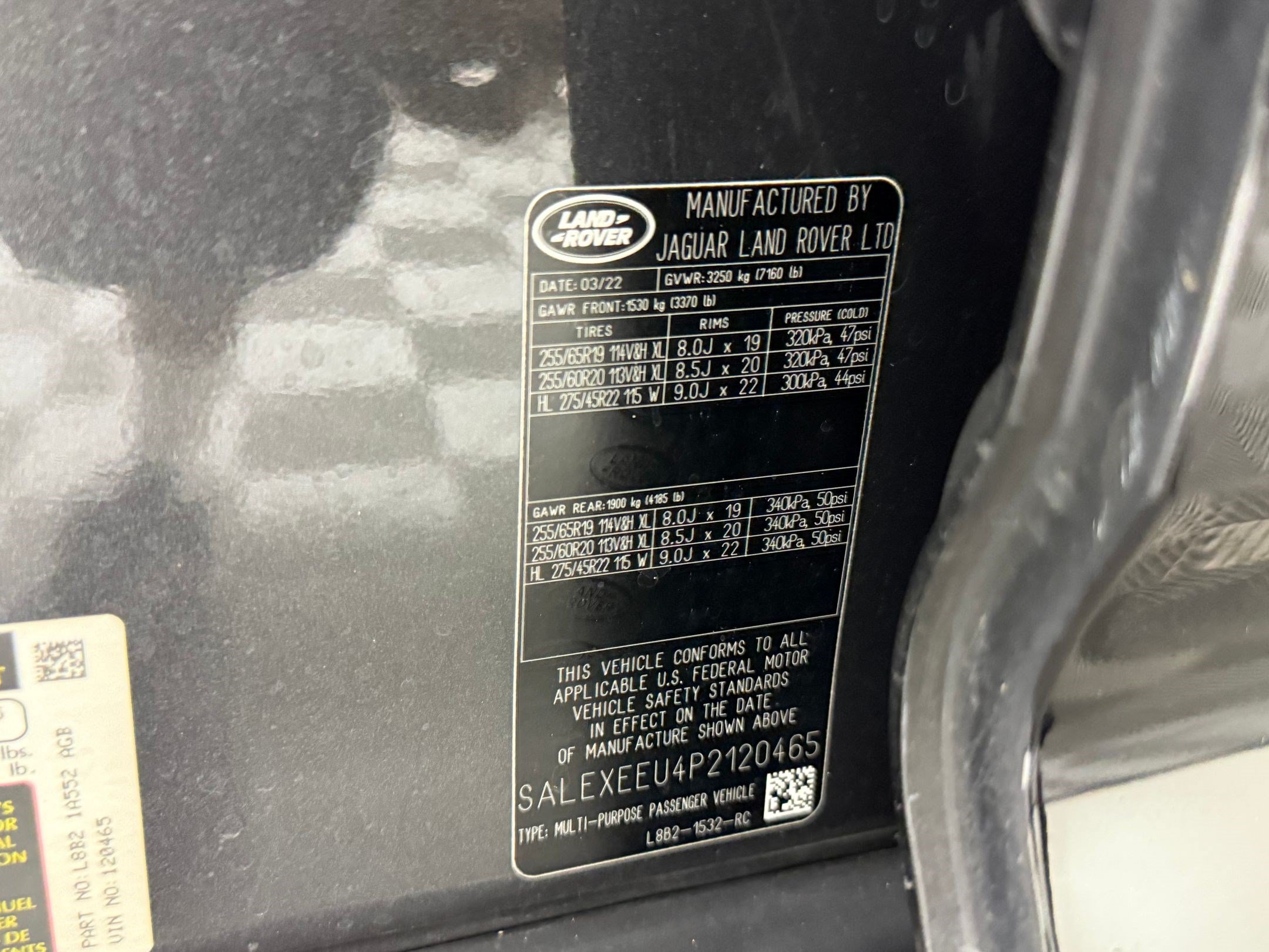 Used 2023 Land Rover Defender 110 X AWD/4WD image 25