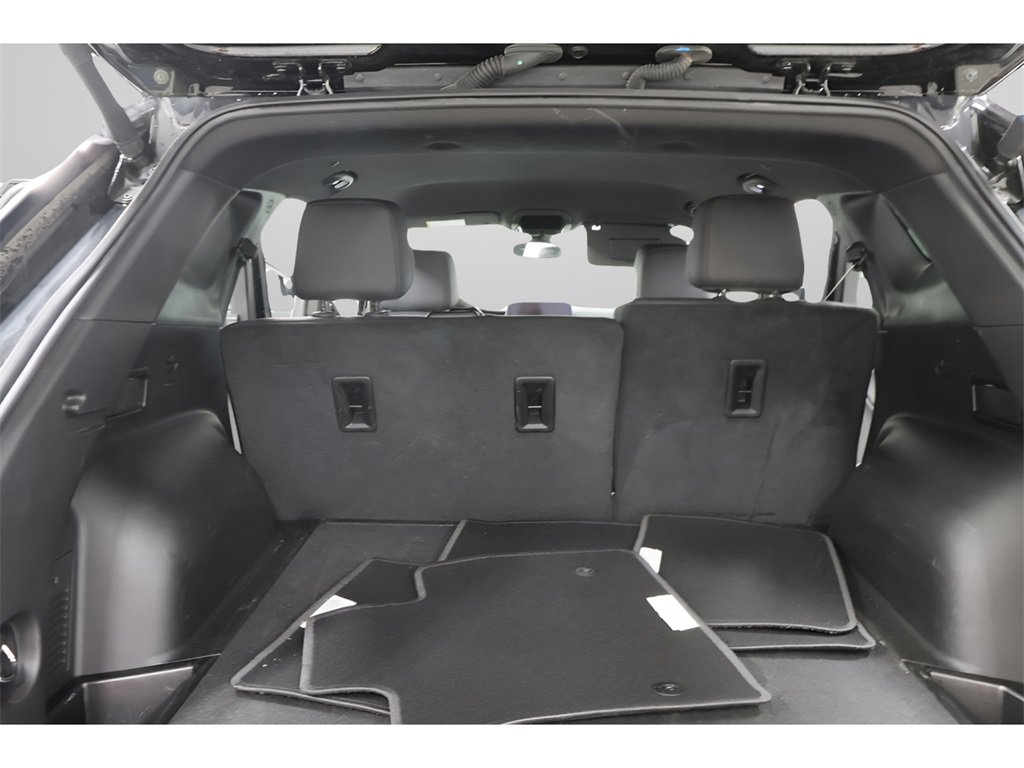 Used 2025 Chevrolet Blazer RS image 25