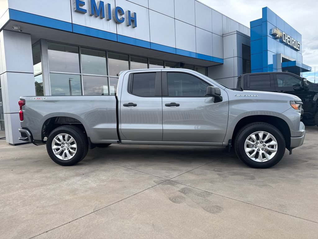 Used 2024 Chevrolet Silverado 1500 Custom AWD/4WD image 6