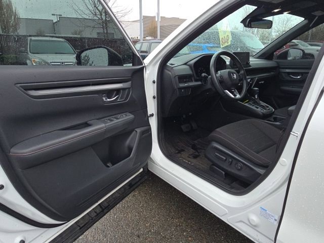 Used 2025 Honda CR-V Sport image 15