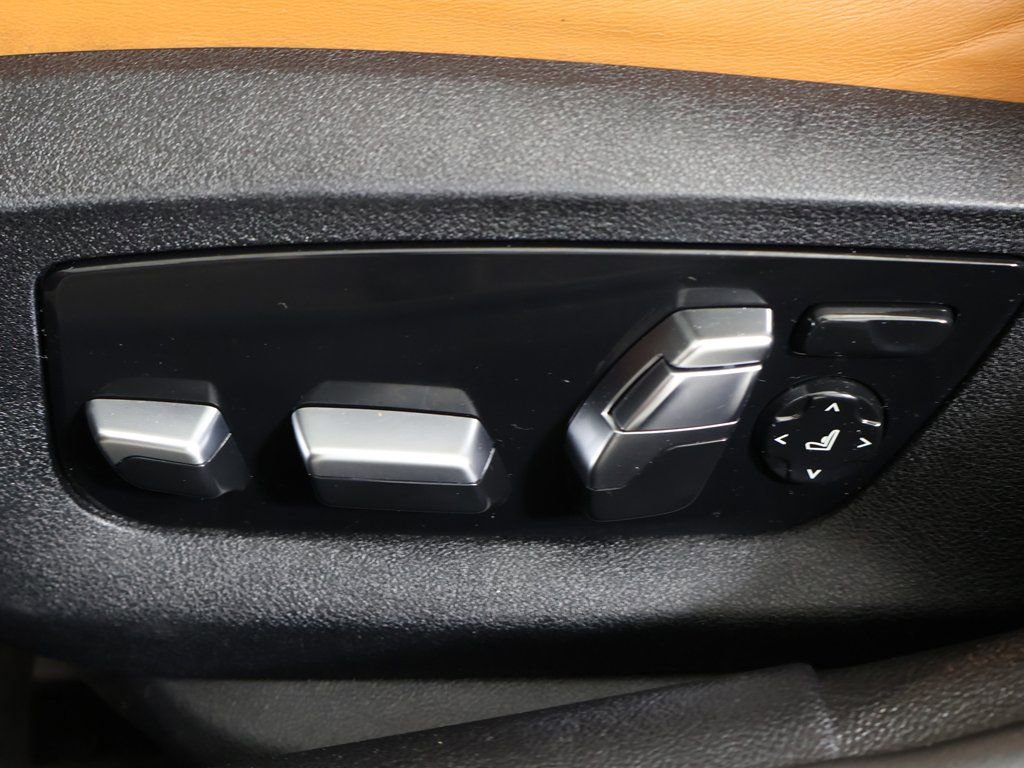 Used 2023 BMW M5 w/ Competition Package image 34