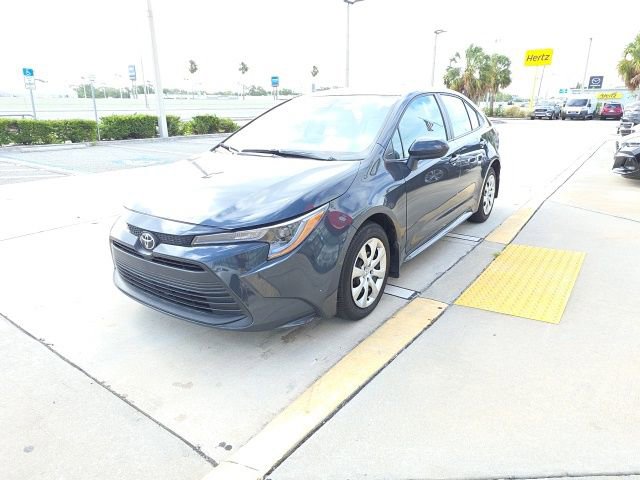 Used 2025 Toyota Corolla LE image 8
