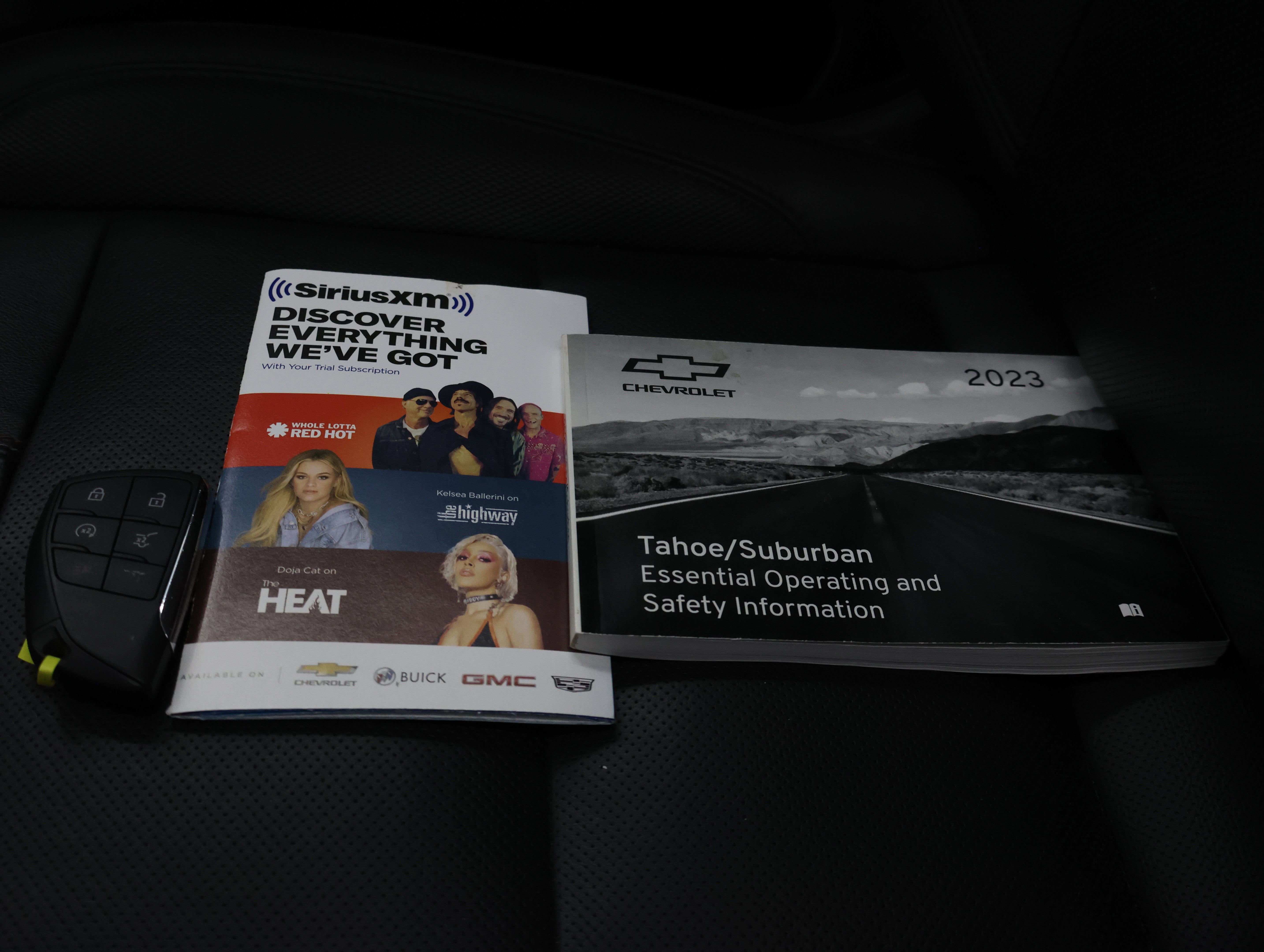 Used 2023 Chevrolet Suburban RST w/ Luxury Package AWD/4WD image 70