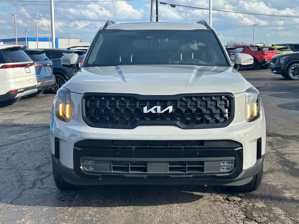 Used 2024 Kia Telluride SX Prestige X-Pro image 2