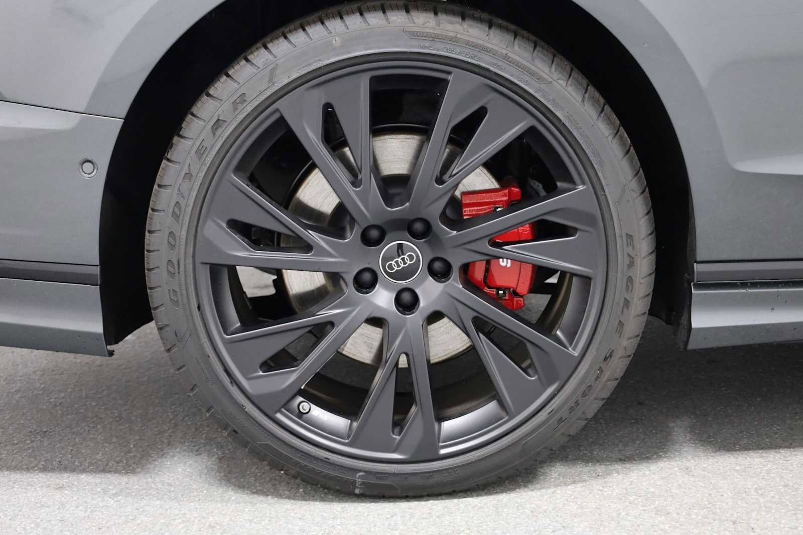 New 2025 Audi S8 image 36