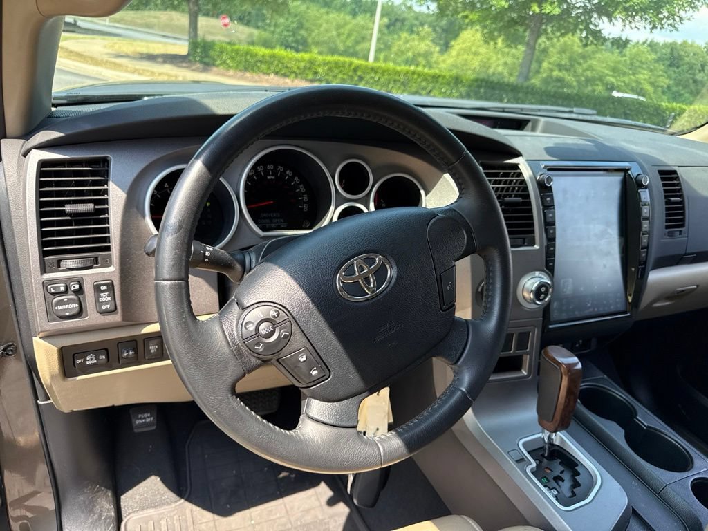 Used 2012 Toyota Tundra Limited AWD/4WD image 9