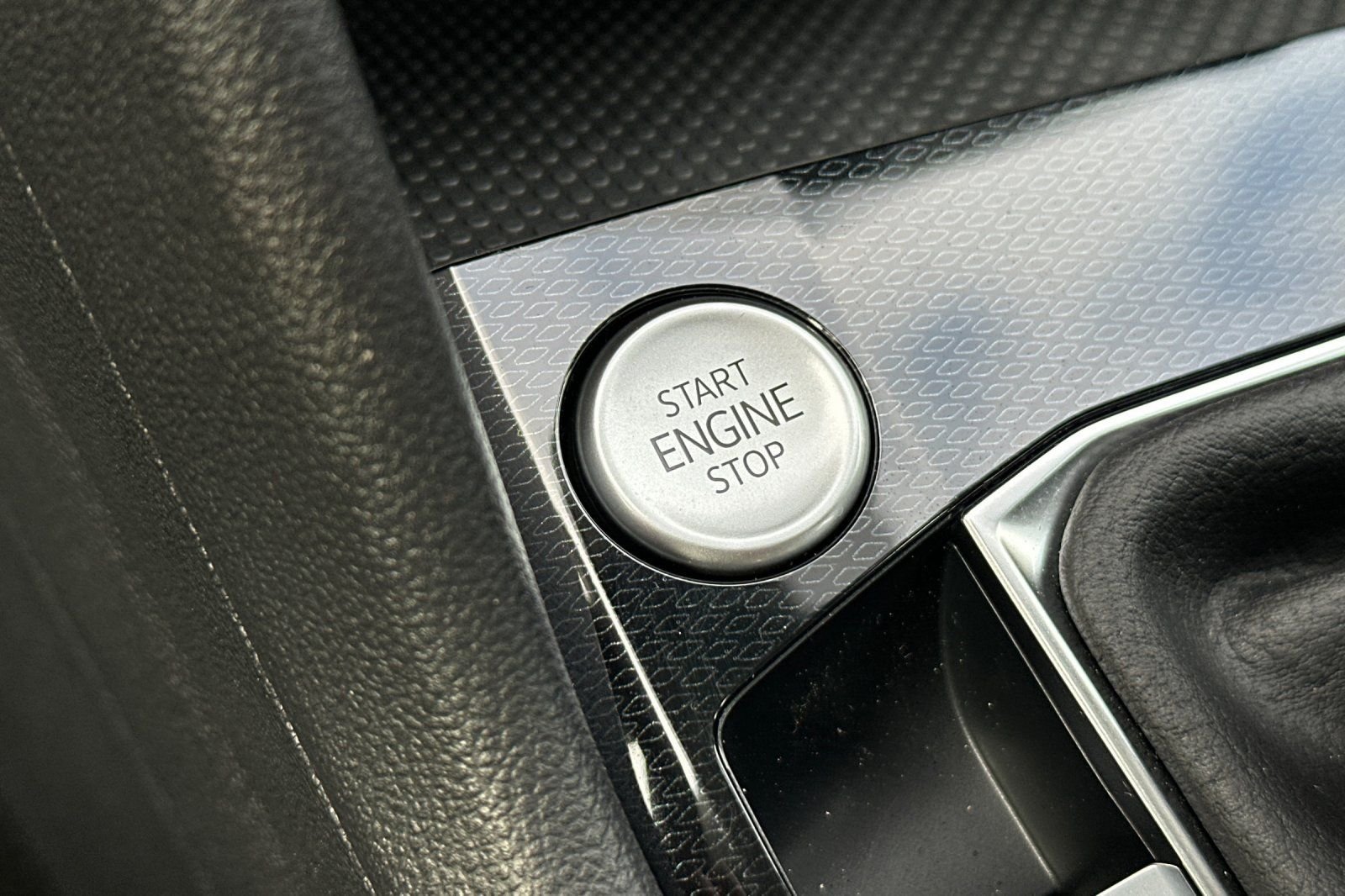 New 2026 Volkswagen Taos S FWD image 22