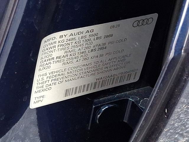 Used 2025 Audi Q5 Premium Plus w/ Premium Plus AWD/4WD image 27