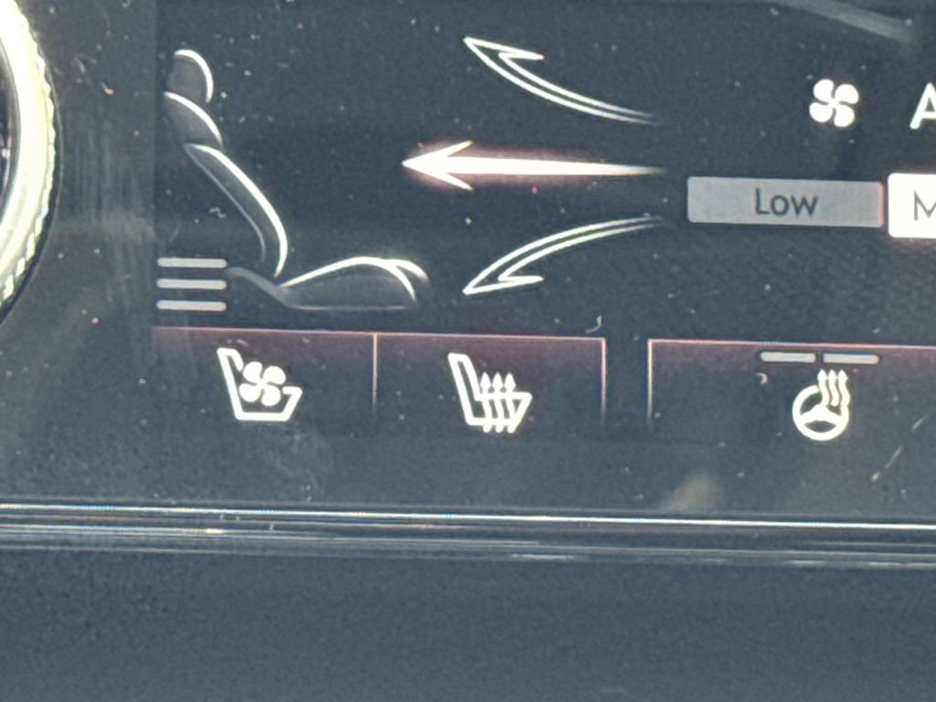 Used 2024 Genesis GV80 3.5T Prestige Signature image 32