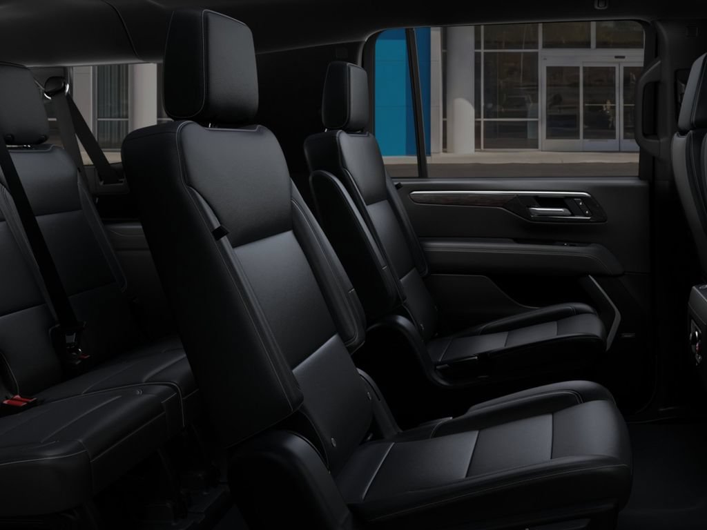 New 2026 Chevrolet Suburban Z71 w/ Comfort Package AWD/4WD image 12