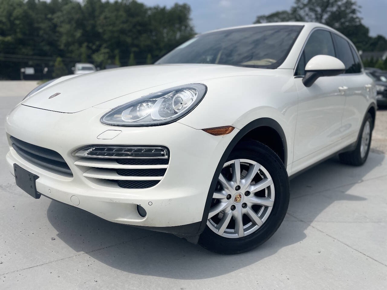 Used 2012 Porsche Cayenne AWD/4WD image 3