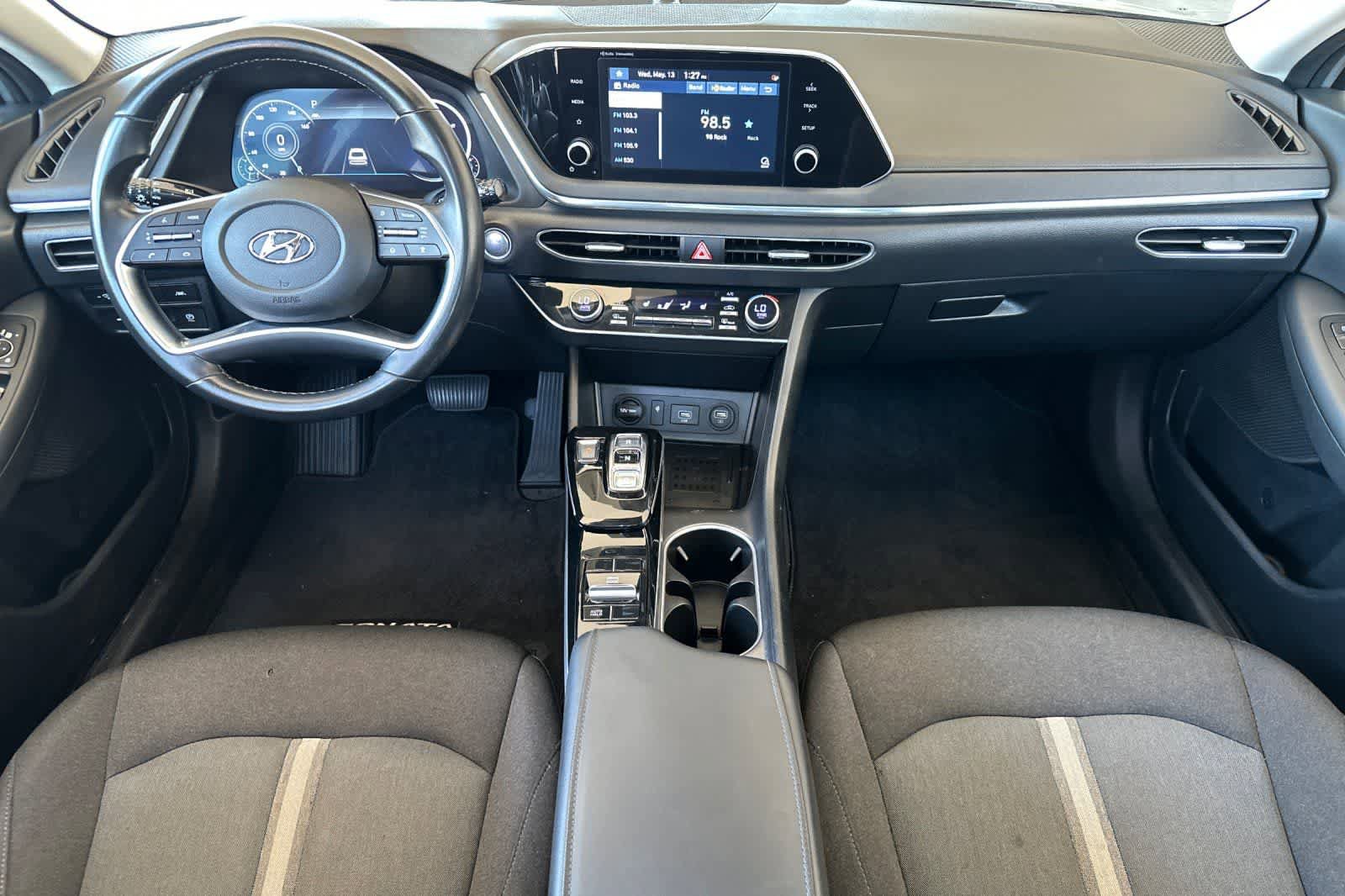 Used 2021 Hyundai Sonata SEL w/ Convenience Package FWD image 3
