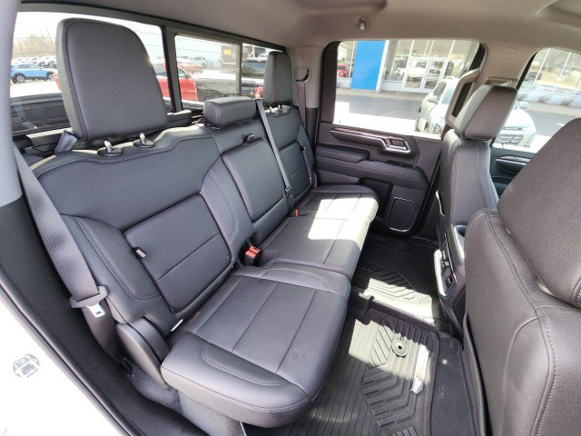 Used 2024 Chevrolet Silverado 3500 LTZ w/ LTZ Premium Package image 18