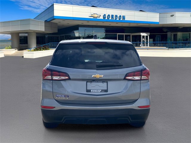Used 2023 Chevrolet Equinox LS w/ LS Convenience Package image 4