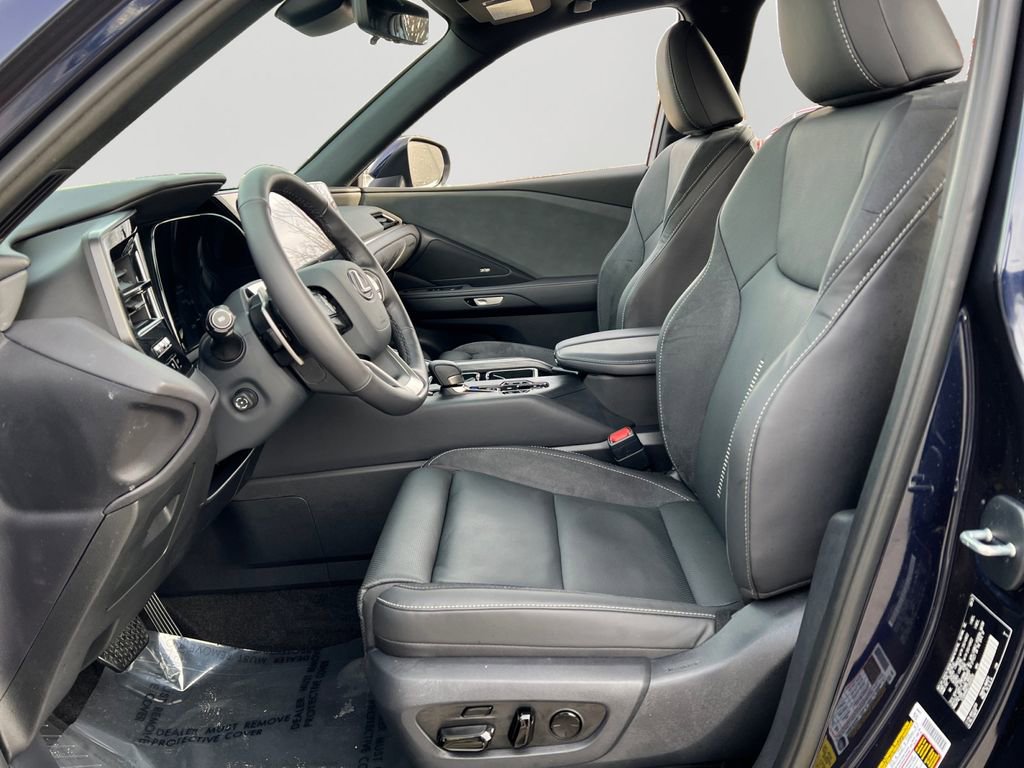 Used 2026 Lexus TX 350 AWD w/ Technology Package image 16