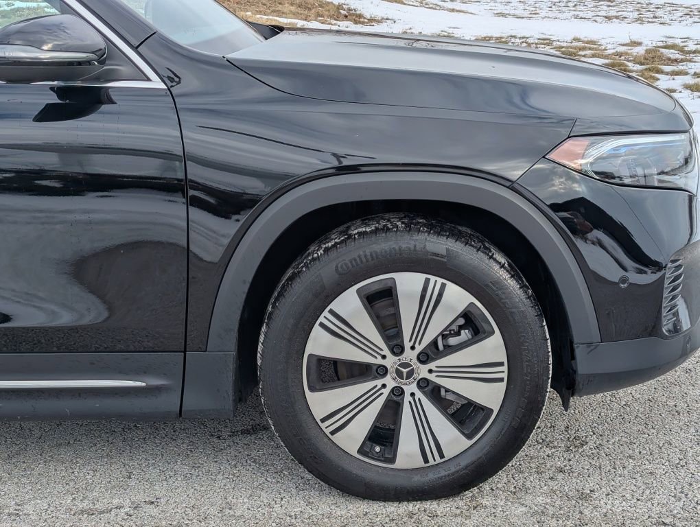 Used 2023 Mercedes-Benz EQB 300 4MATIC image 11