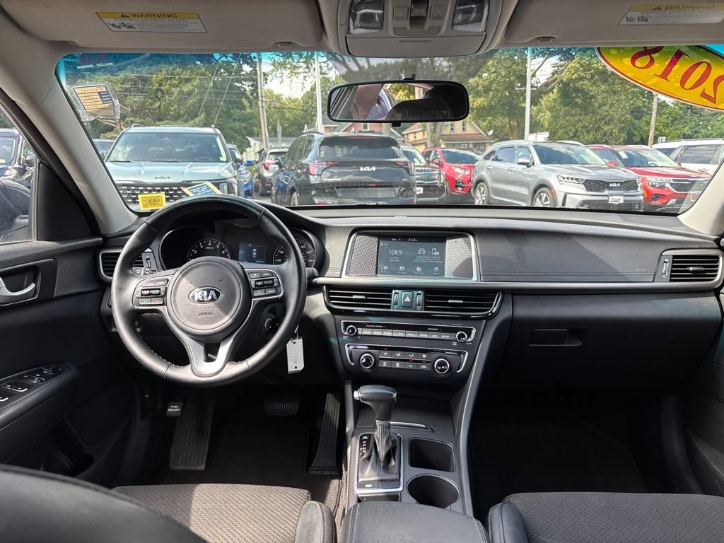 Used 2018 Kia Optima S w/ Panoramic Sunroof Package FWD image 15