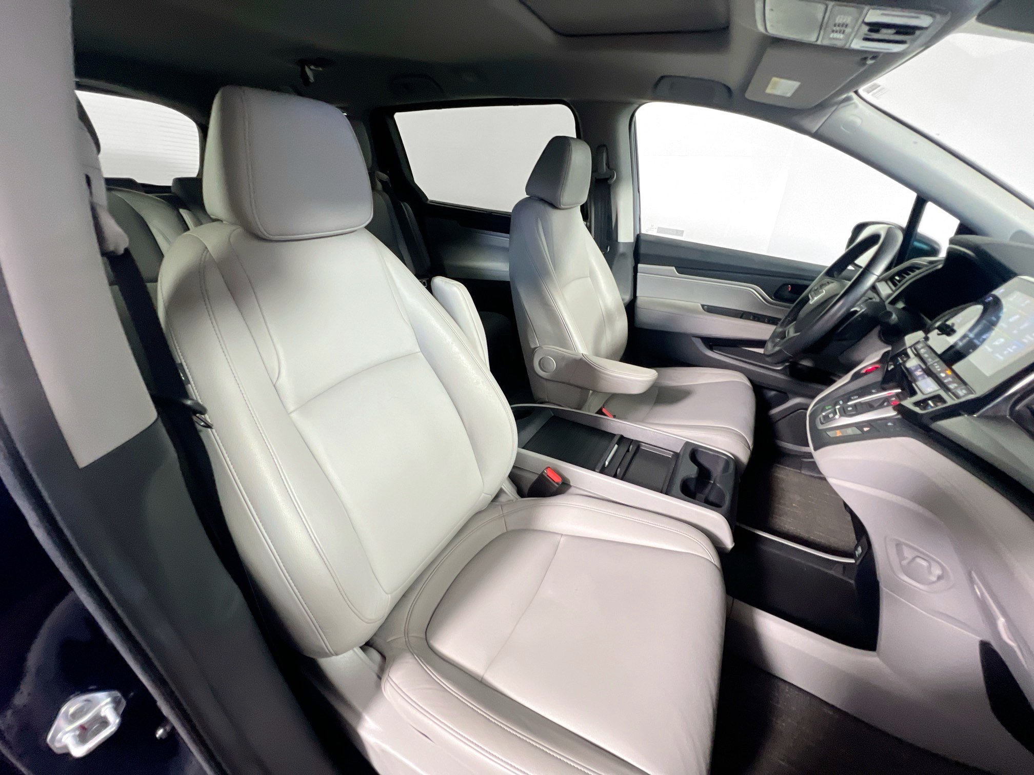 Used 2024 Honda Odyssey EX-L image 30