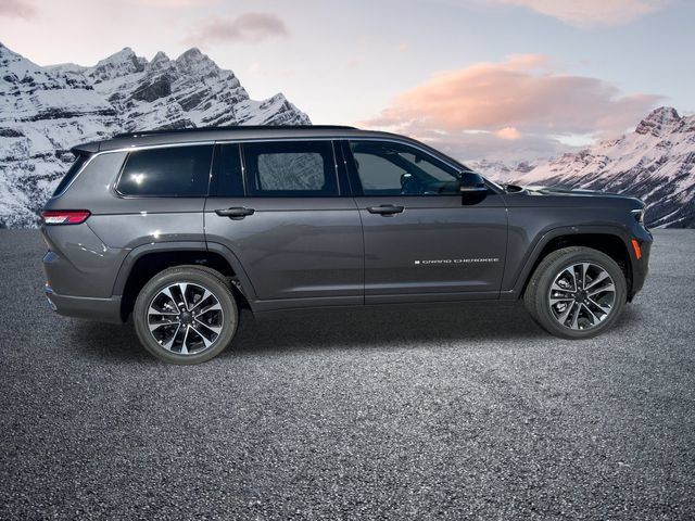 New 2025 Jeep Grand Cherokee L Overland w/ Advanced Protech Group III AWD/4WD image 6