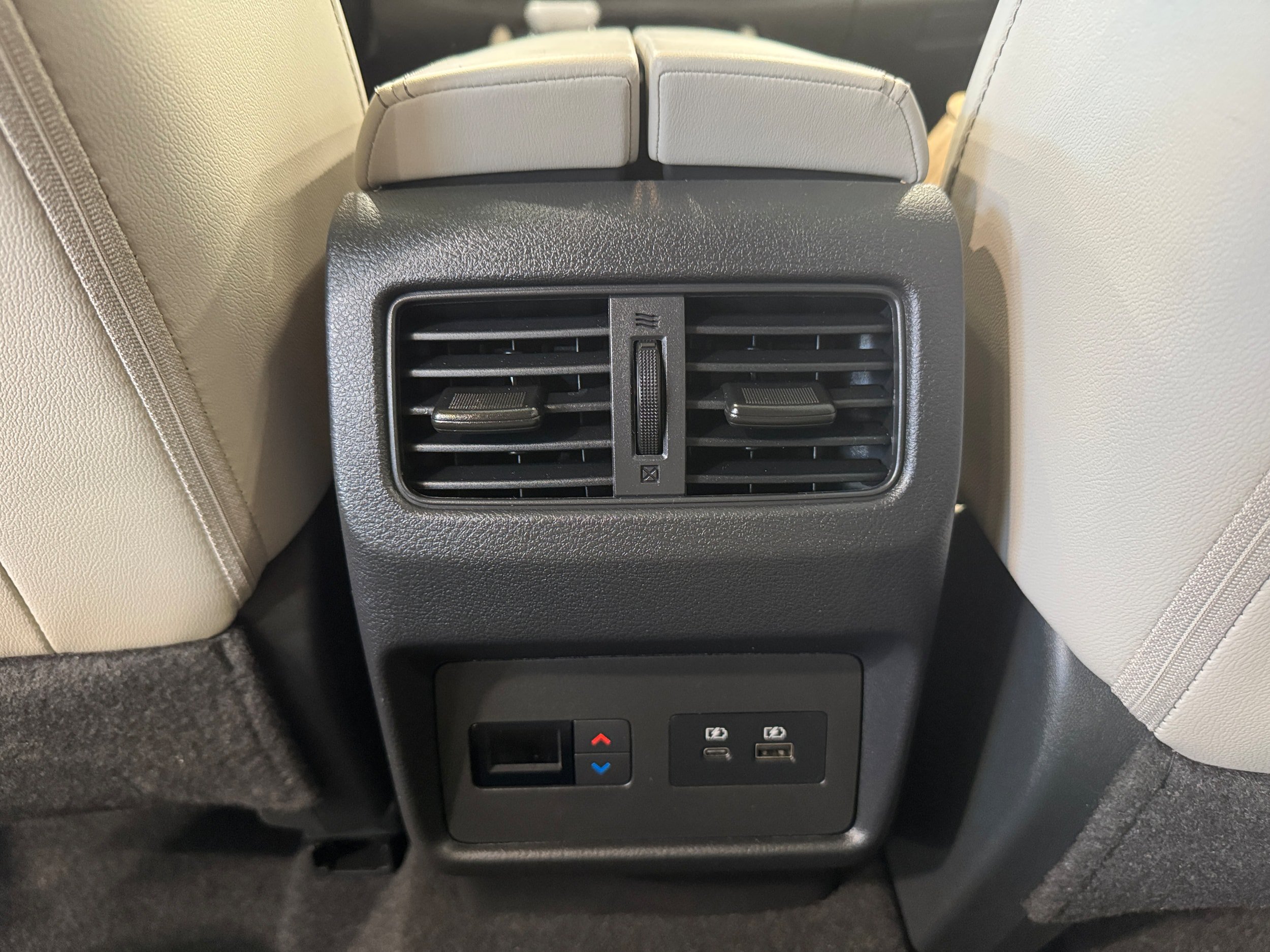Used 2023 Nissan Rogue SL w/ SL Premium Package AWD/4WD image 13