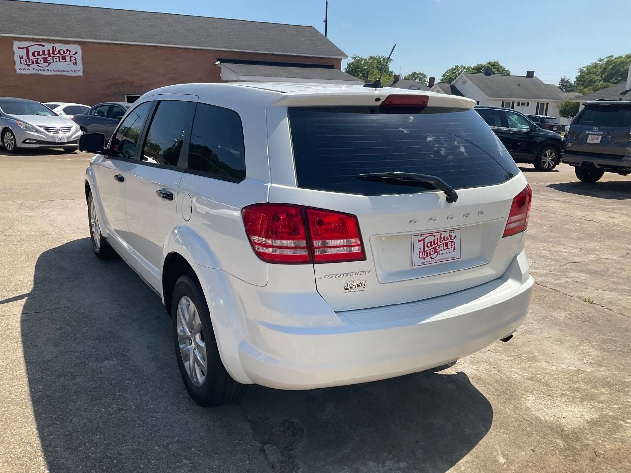Used 2015 Dodge Journey American Value Package w/ Flexible Seating Group FWD image 5
