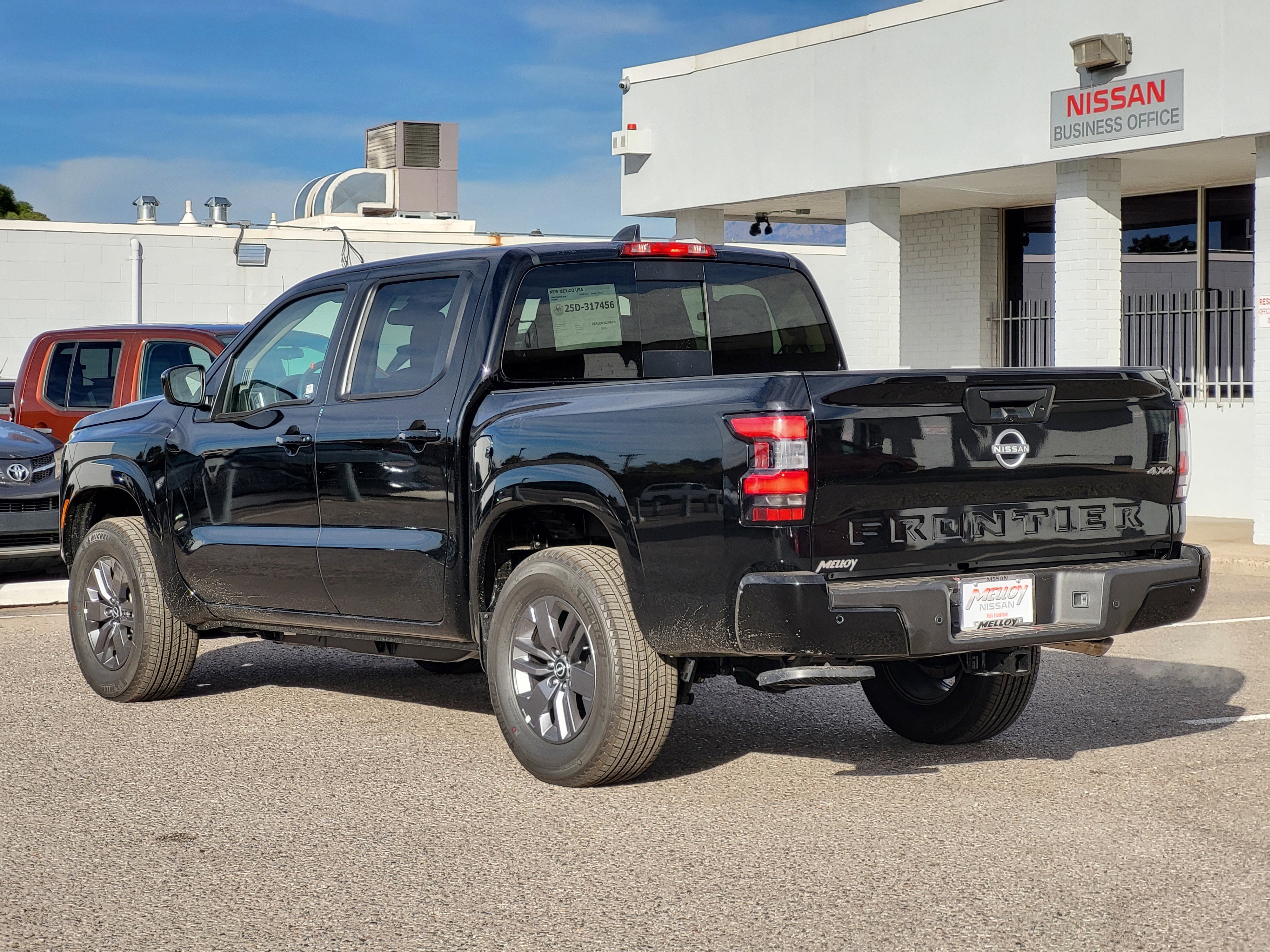 New 2026 Nissan Frontier SV w/ Tow Package image 4