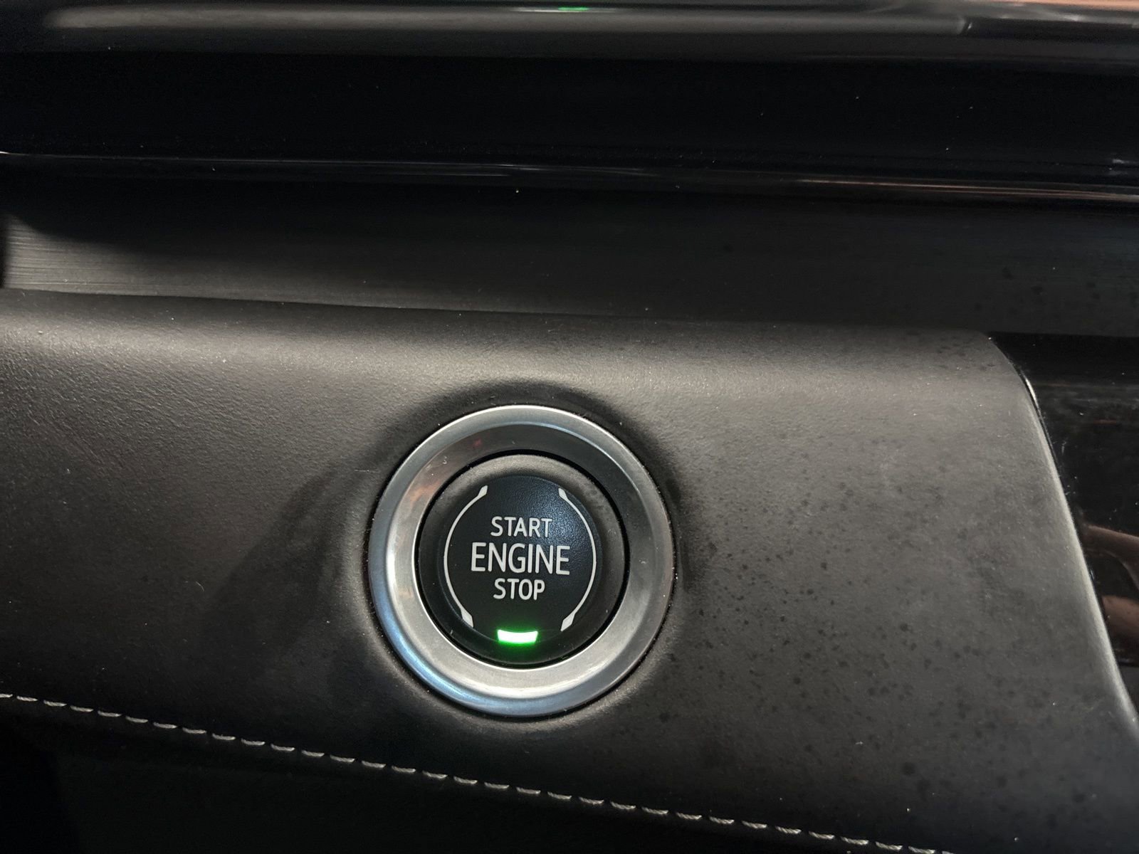 Used 2022 Cadillac Escalade Sport Platinum image 29