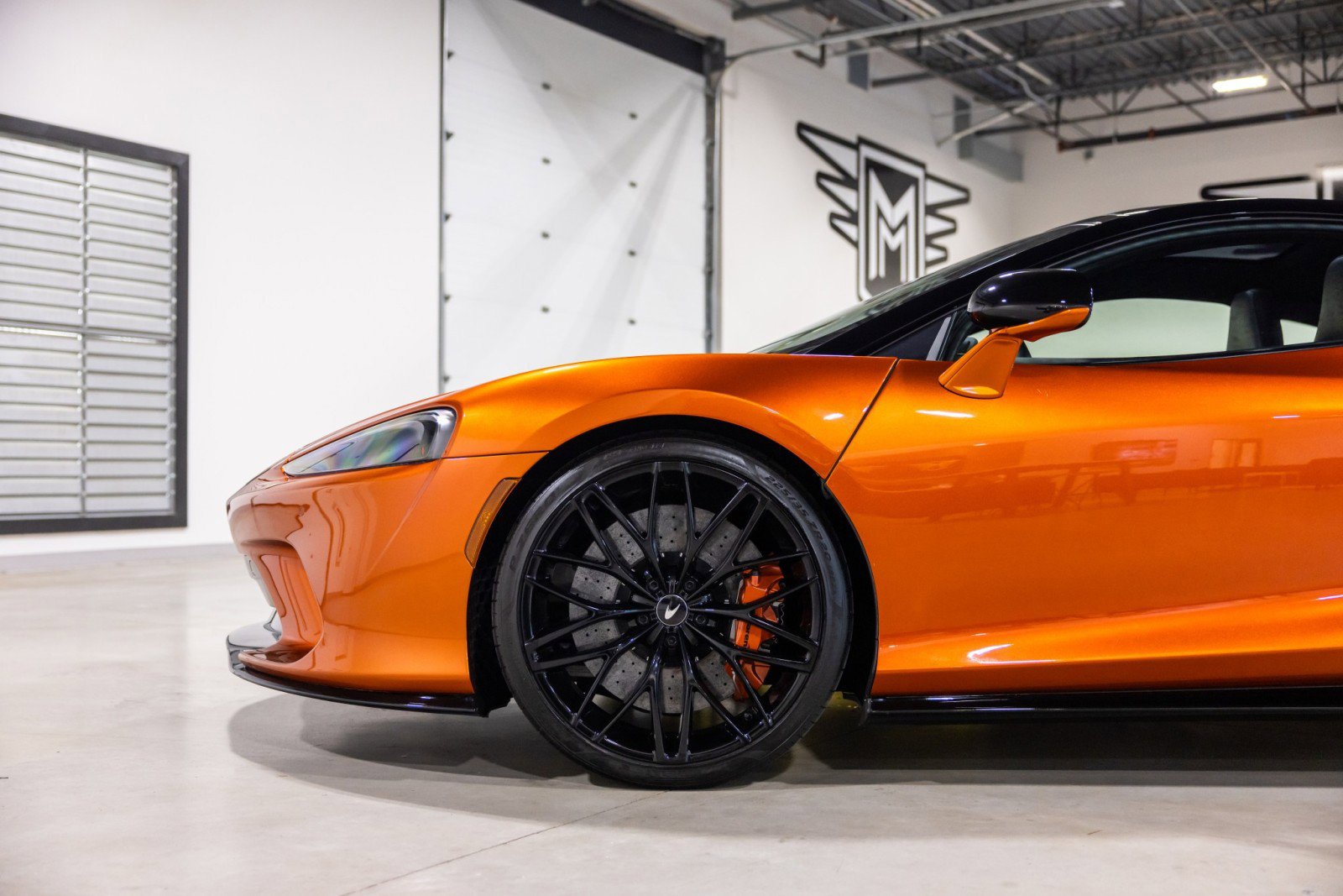Used 2023 McLaren GT RWD image 18