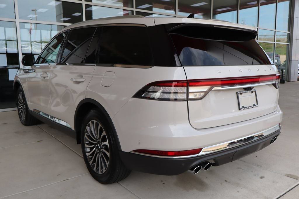 Used 2021 Lincoln Aviator Reserve w/ Equipment Group 201A RWD image 6