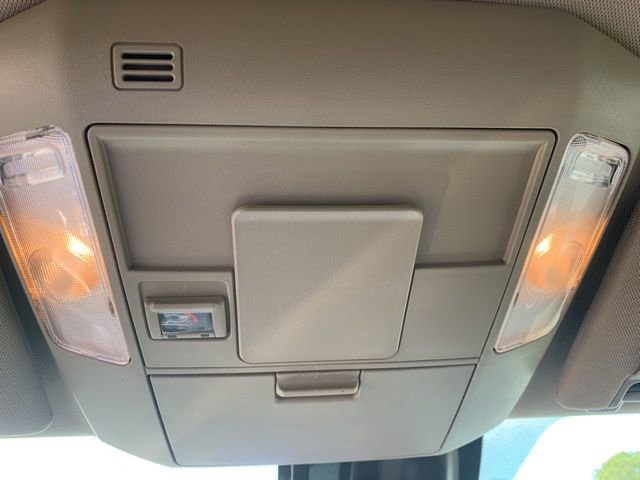 Used 2021 Toyota Tundra SR5 w/ SR5 Leather Package image 33