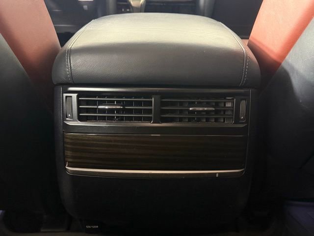 Used 2021 Lexus LX 570 4WD w/ 3rd Row & Luxury Pkg image 23