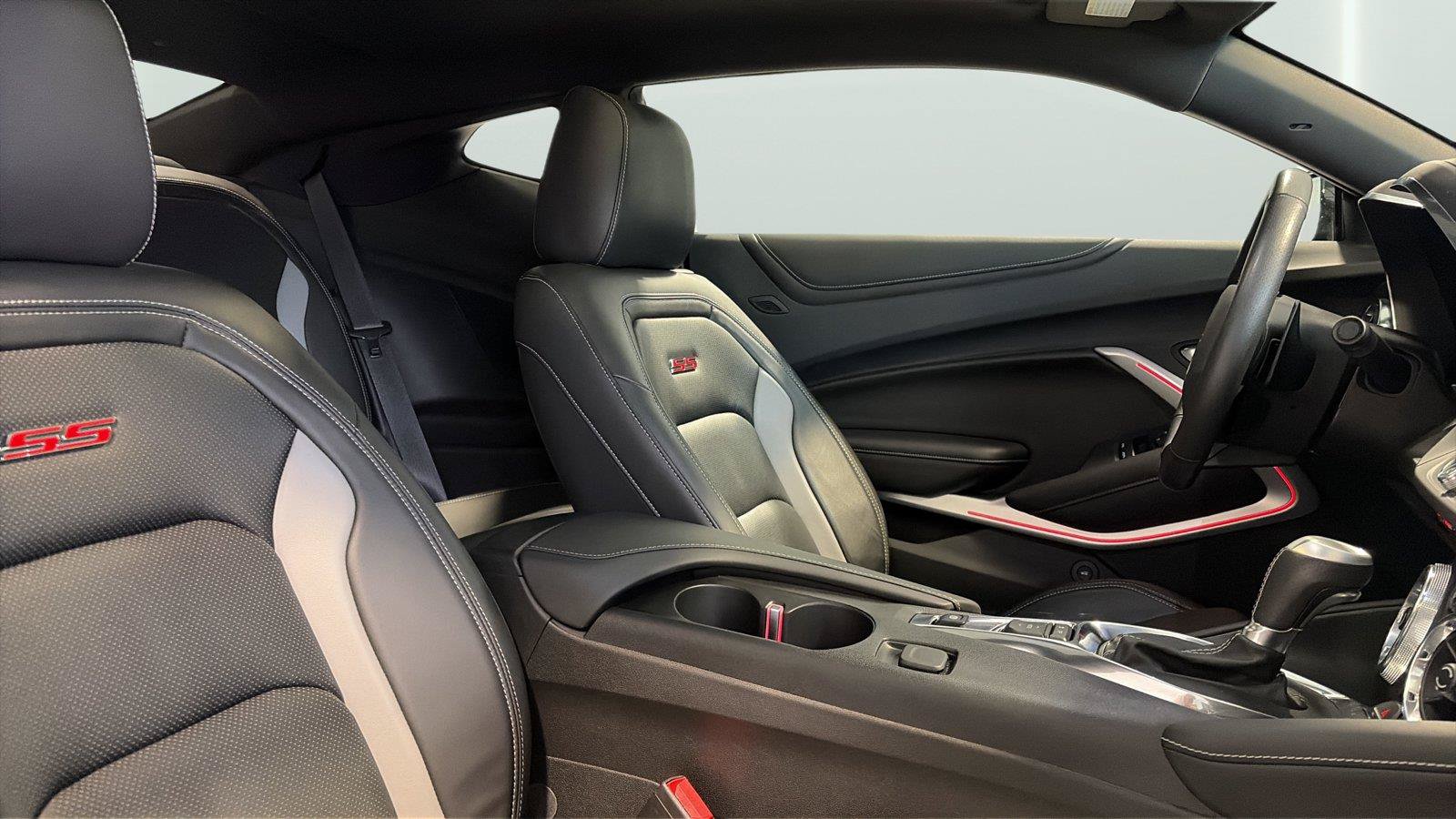 Used 2023 Chevrolet Camaro SS RWD image 14
