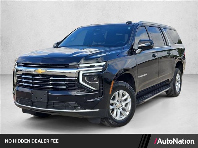Used 2026 Chevrolet Suburban LT w/ Comfort Package