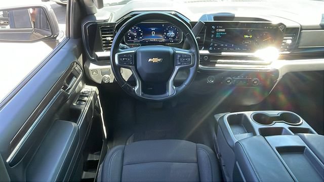 Used 2023 Chevrolet Silverado 1500 LT RWD image 14