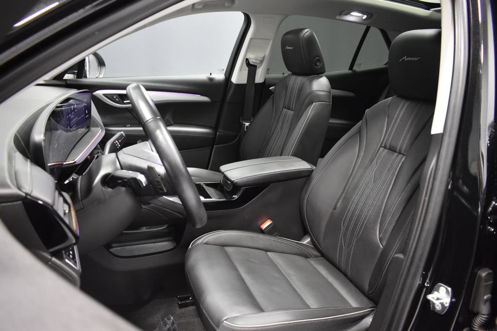 Used 2024 Buick Envision Avenir AWD/4WD image 5