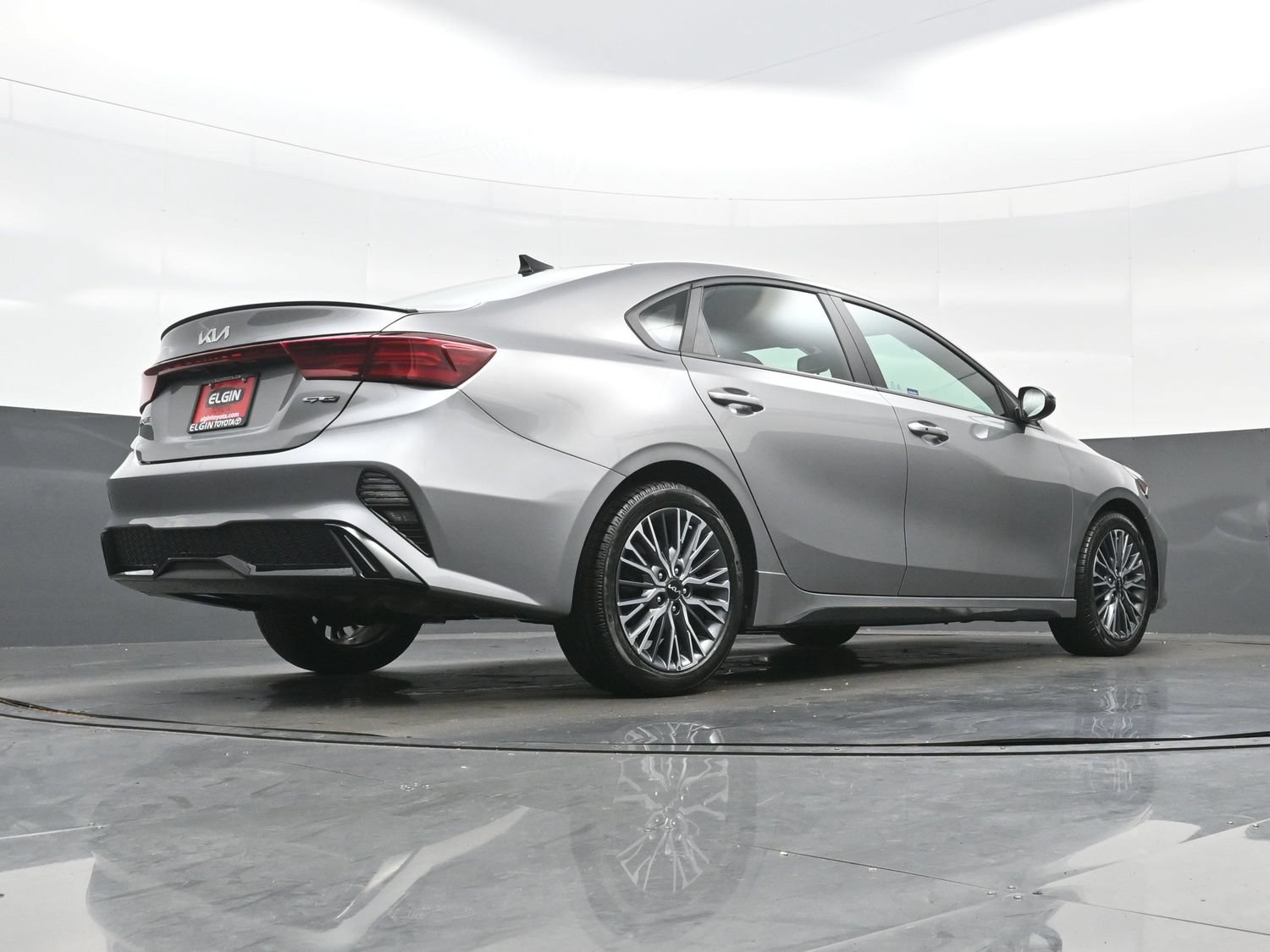 Used 2024 Kia Forte GT-Line w/ GT-Line Premium Package FWD image 32
