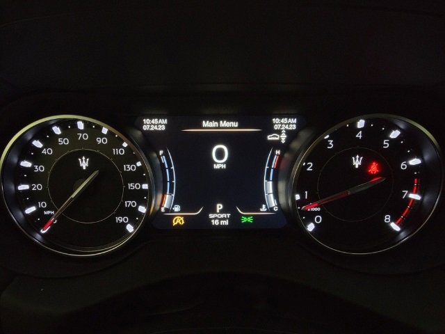Used 2023 Maserati Levante GT image 40
