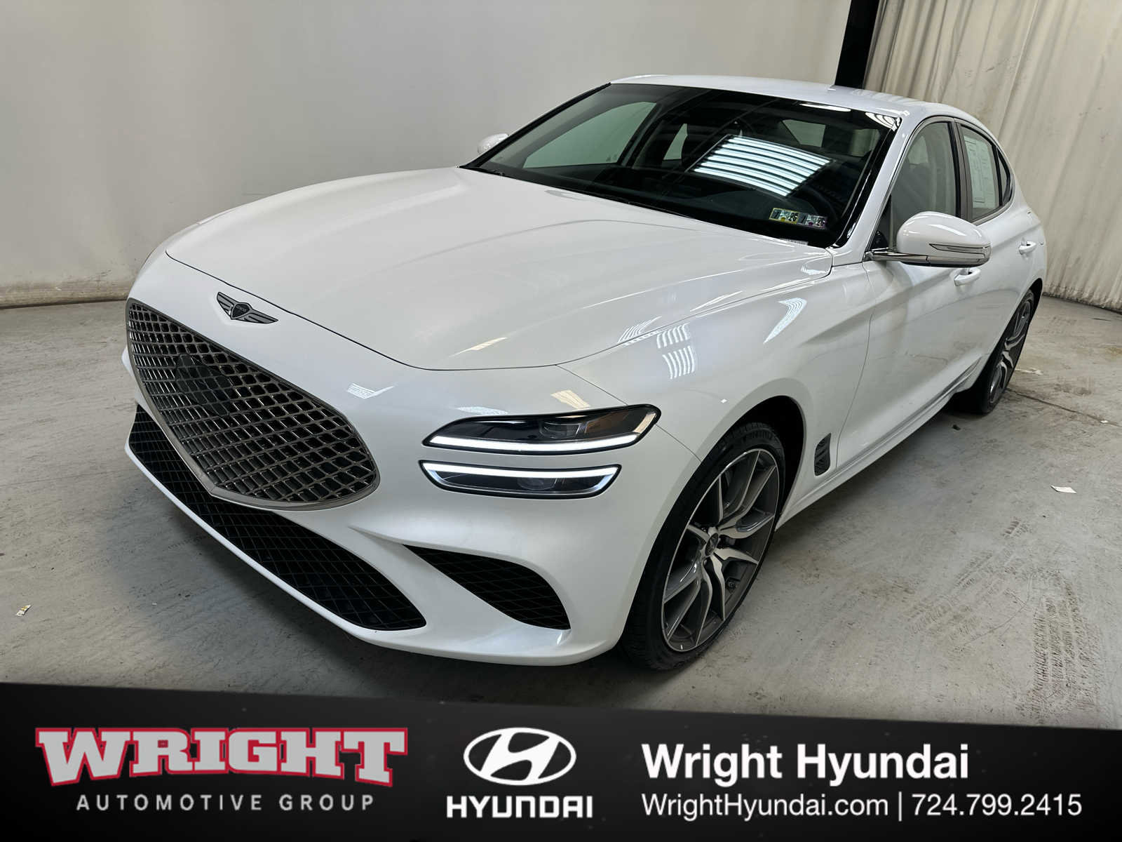 Certified 2025 Genesis G70 2.5T image 3