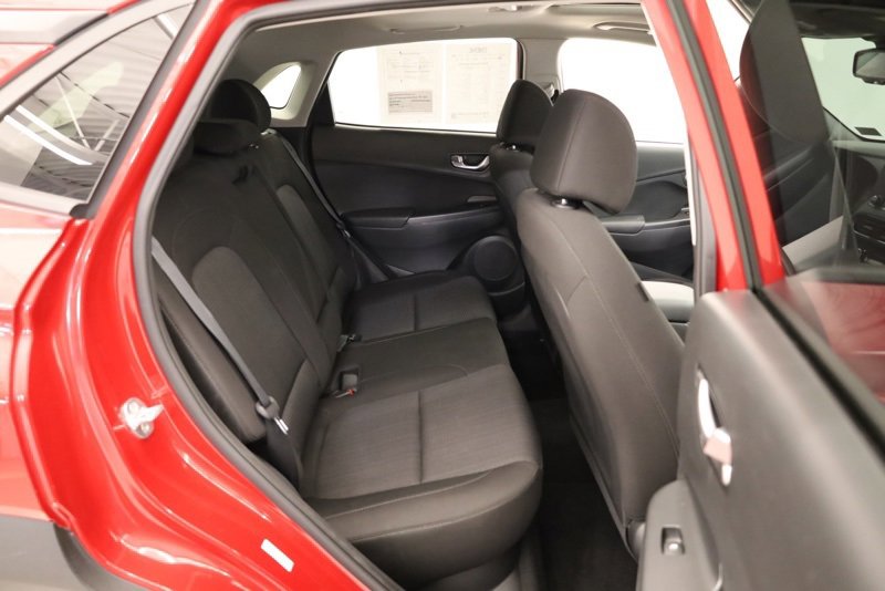 Used 2022 Hyundai Kona SEL w/ Convenience Package image 33