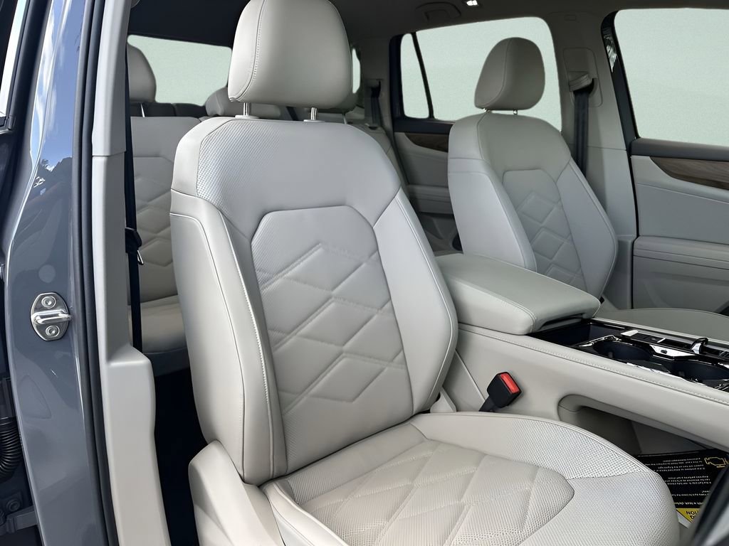 New 2026 Volkswagen Atlas SE image 27