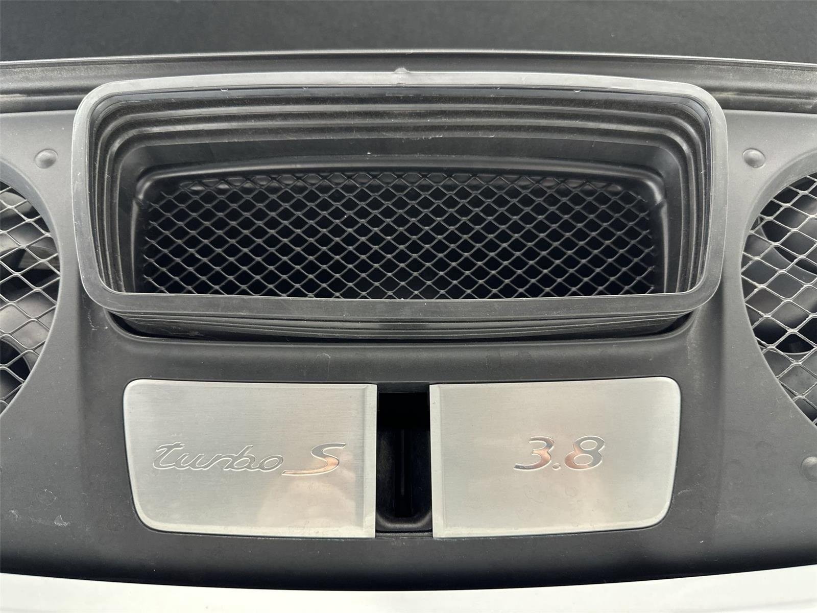 Used 2017 Porsche 911 Turbo S image 27