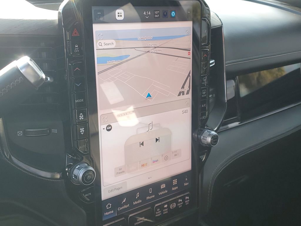 Used 2025 RAM 3500 Limited image 19