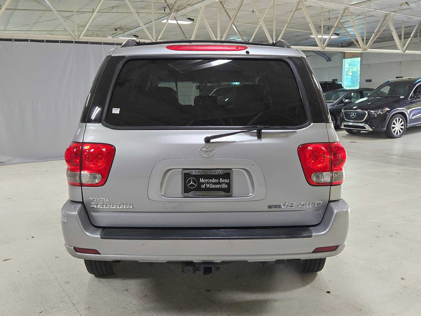 Used 2007 Toyota Sequoia SR5 AWD/4WD image 4